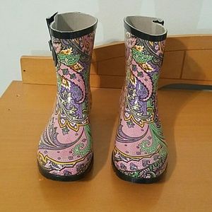 Nomad rubber rain boots